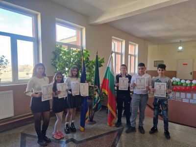 Ти ни трябваш и днес, Апостоле! По нужен сега си! По нужен от всякога! Седмицата от 13 до 17.02. учениците от  ОУ " Васил Левски" посветиха на живота и героичното  дело на Апостола.  - ОУ Васил Левски - Долни Луковит
