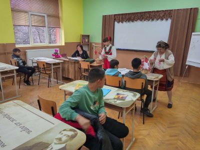 Празнично настроение - 1 март - ОУ Васил Левски - Долни Луковит