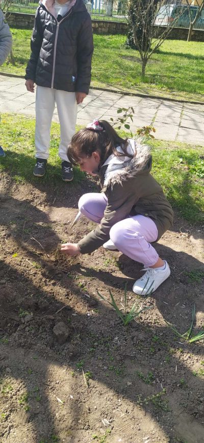 Първа пролет и Световен ден на водата 22 март  - ОУ Васил Левски - Долни Луковит