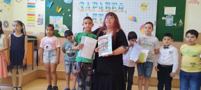 Удостоверенията за завършен втори клас - ОУ Васил Левски - Долни Луковит