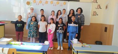 Моменти от днешния празничен ден  - ОУ Васил Левски - Долни Луковит