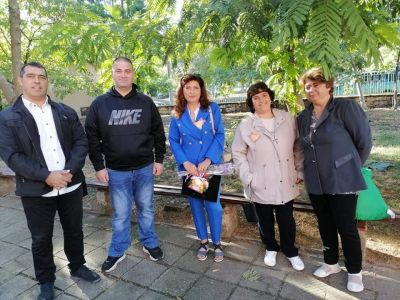 Моменти от днешния празничен ден  - ОУ Васил Левски - Долни Луковит