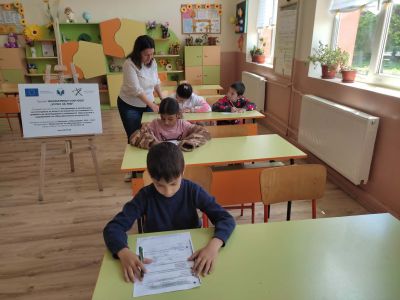 Групите по БЕЛ и Математика с учениците от 2 клас - ОУ Васил Левски - Долни Луковит